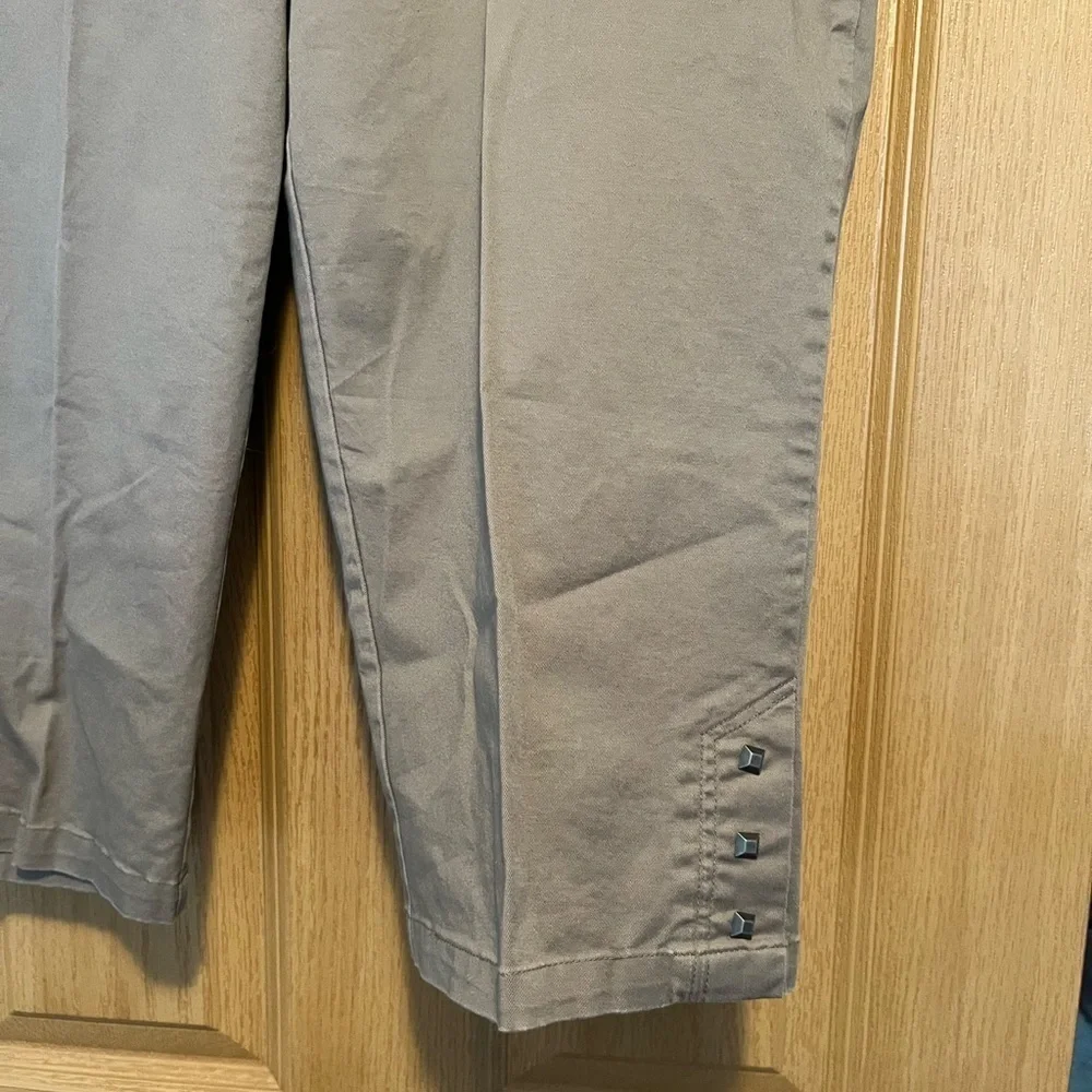 Sag Harbor Women's Capris